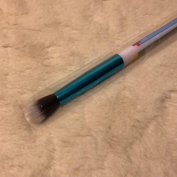 TETRIS™ X IPSY - Blending Brush - Picture 2 of 5